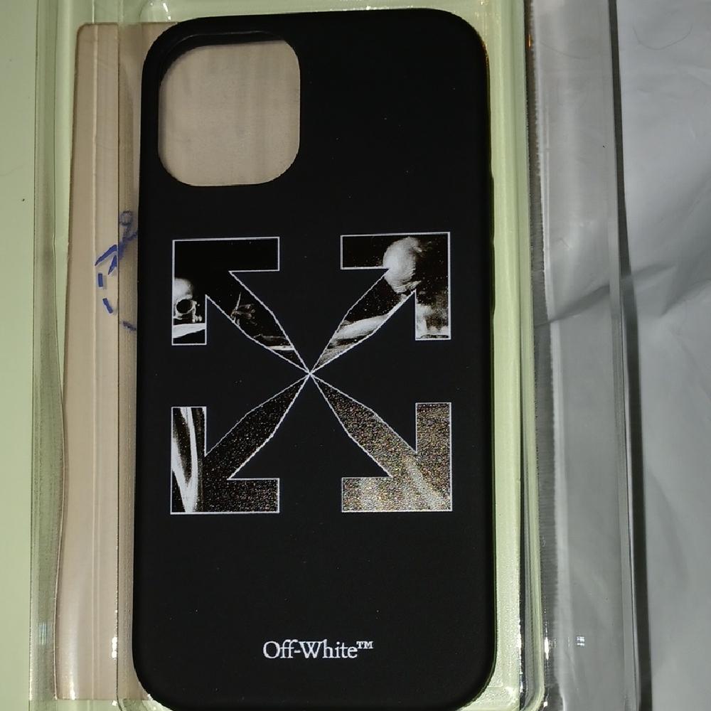 Off-White Iphone 12